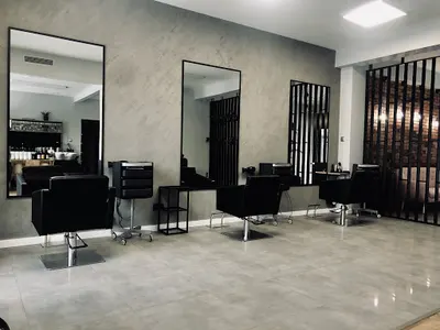 HAIRMADE Pracownia Fryzjerska